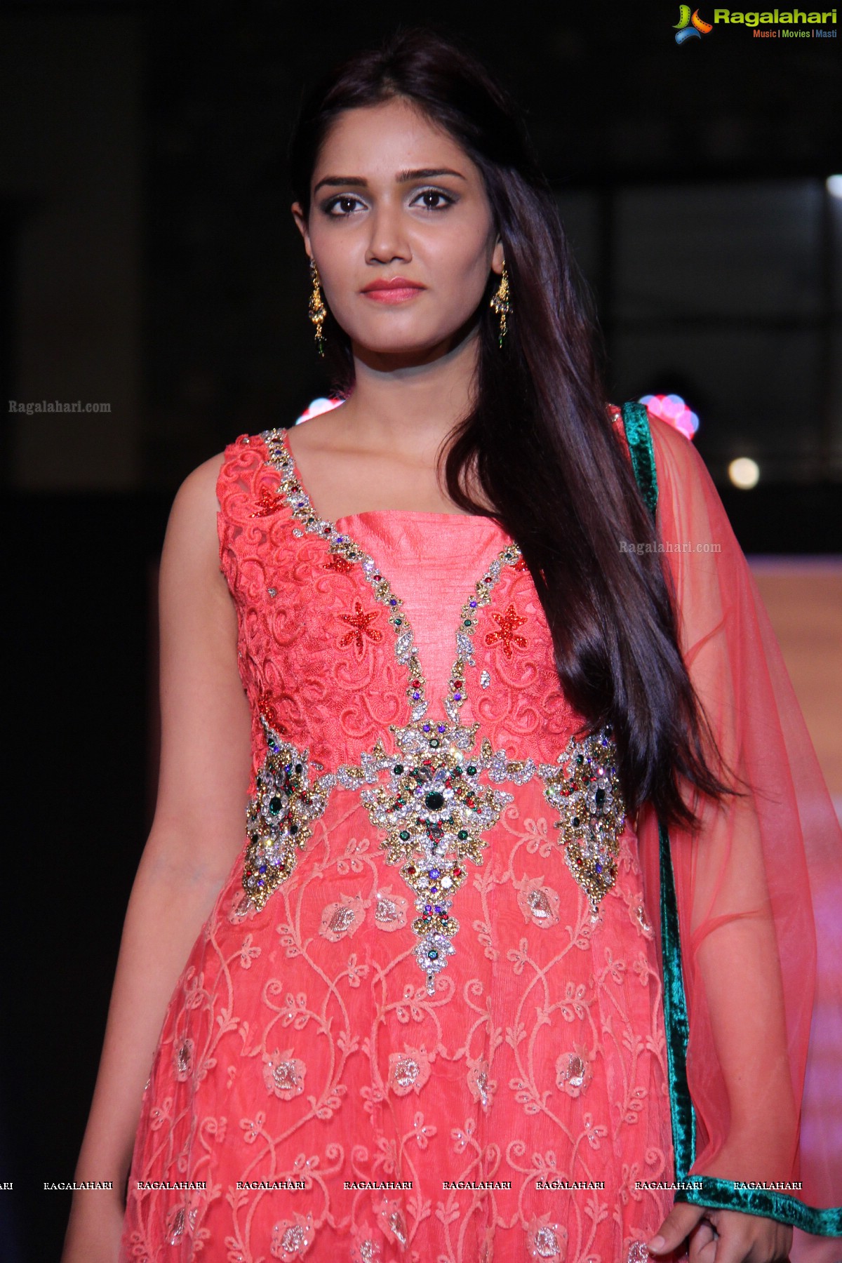 Kalamandir Hyderabad Wedding Fashion Tour 2014 (Day 1)