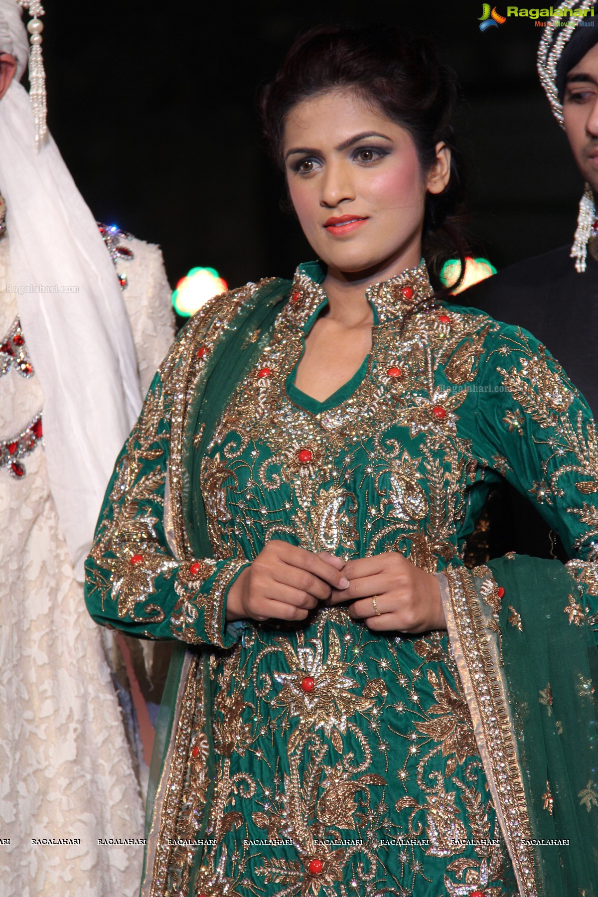 Kalamandir Hyderabad Wedding Fashion Tour 2014 (Day 2)