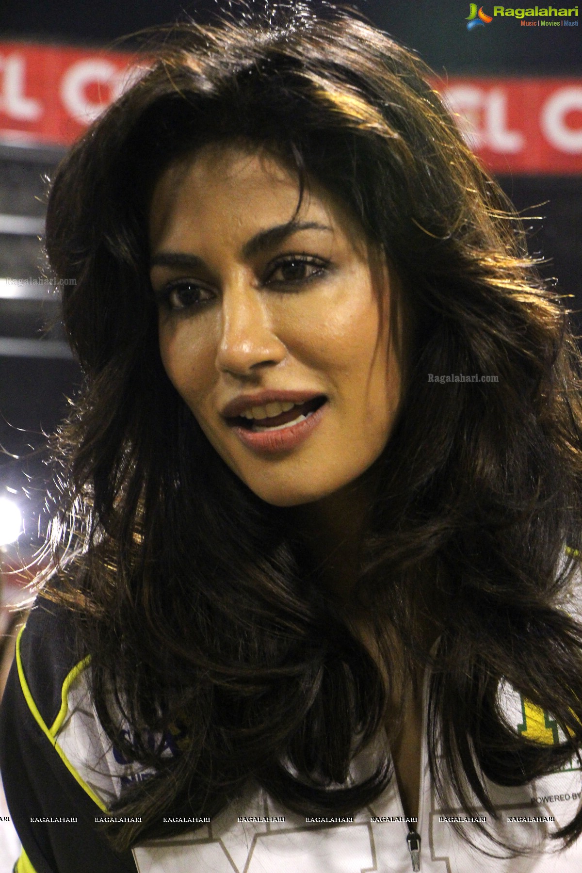 CCL4 Karnataka Bulldozers vs Mumbai Heros Semifinal Exclusive Photos