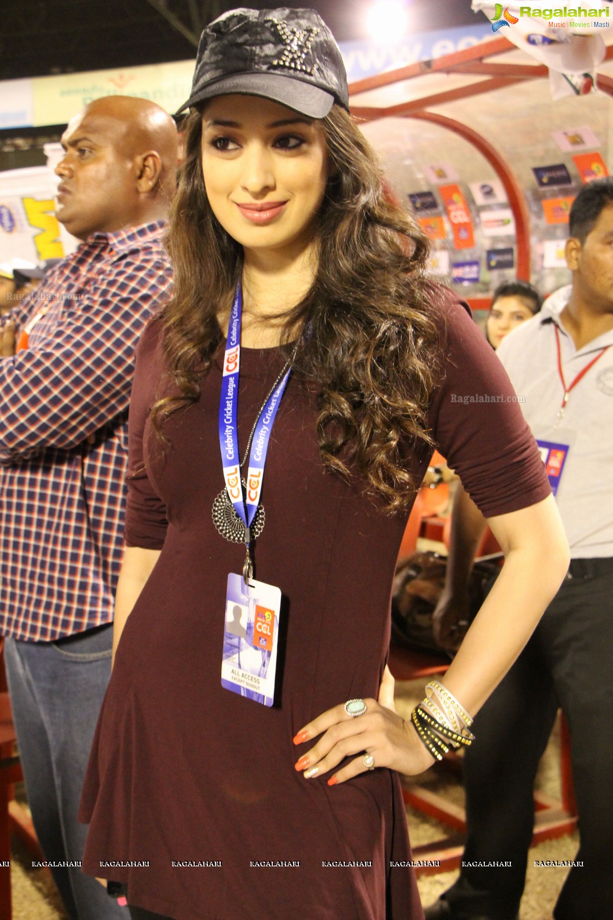 CCL4 Karnataka Bulldozers vs Mumbai Heros Semifinal Exclusive Photos