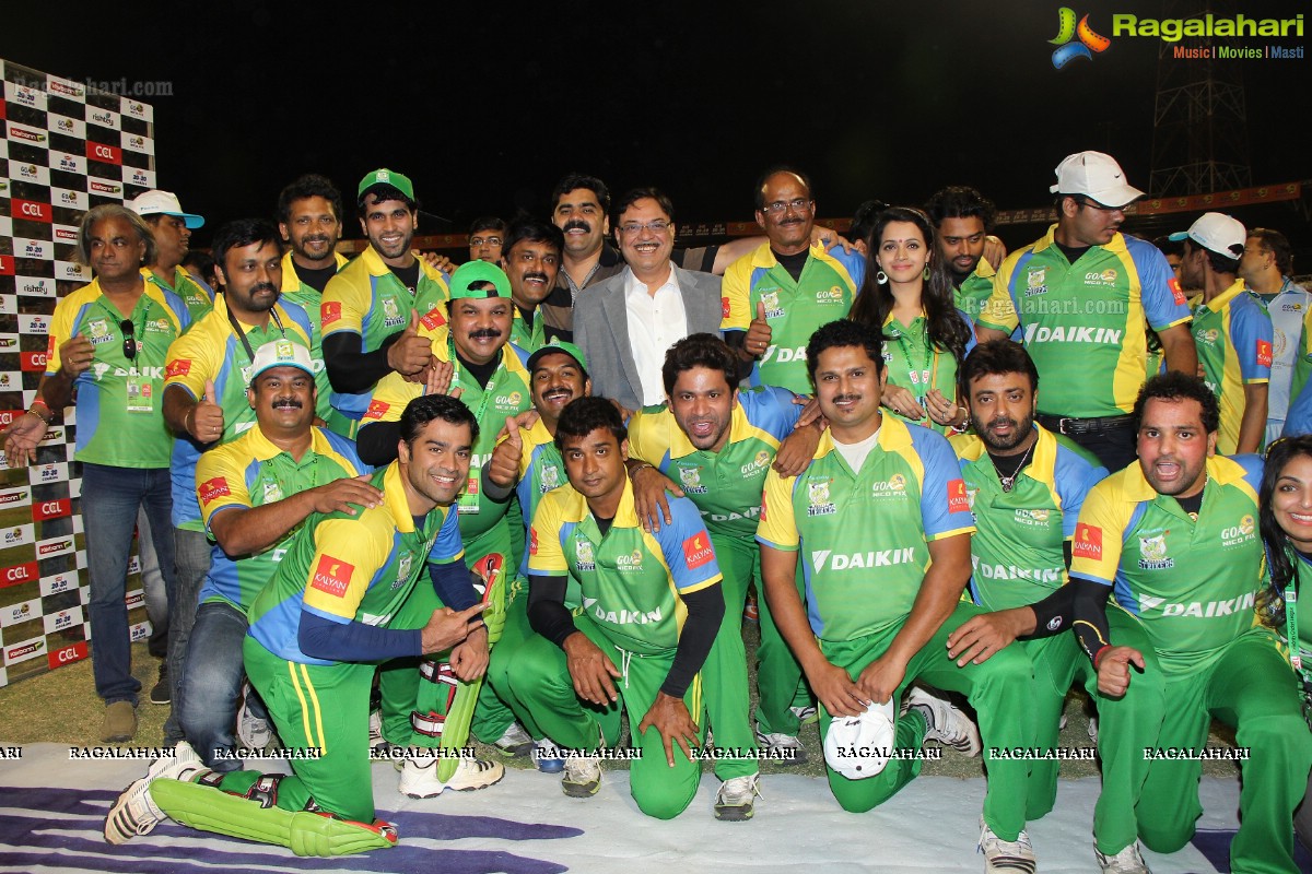 CCL4 Kerala Strikers vs Bojpuri Dabanggs Semifinal Exclusive Photos