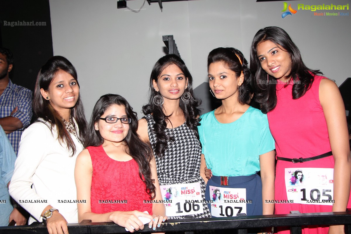 Max Miss Hyderabad 2014 Preliminary Auditions