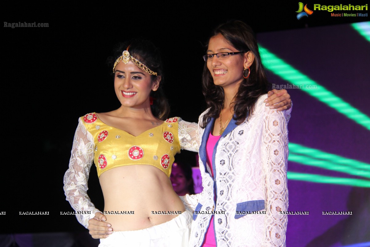 Media Cricket League Fashion Show