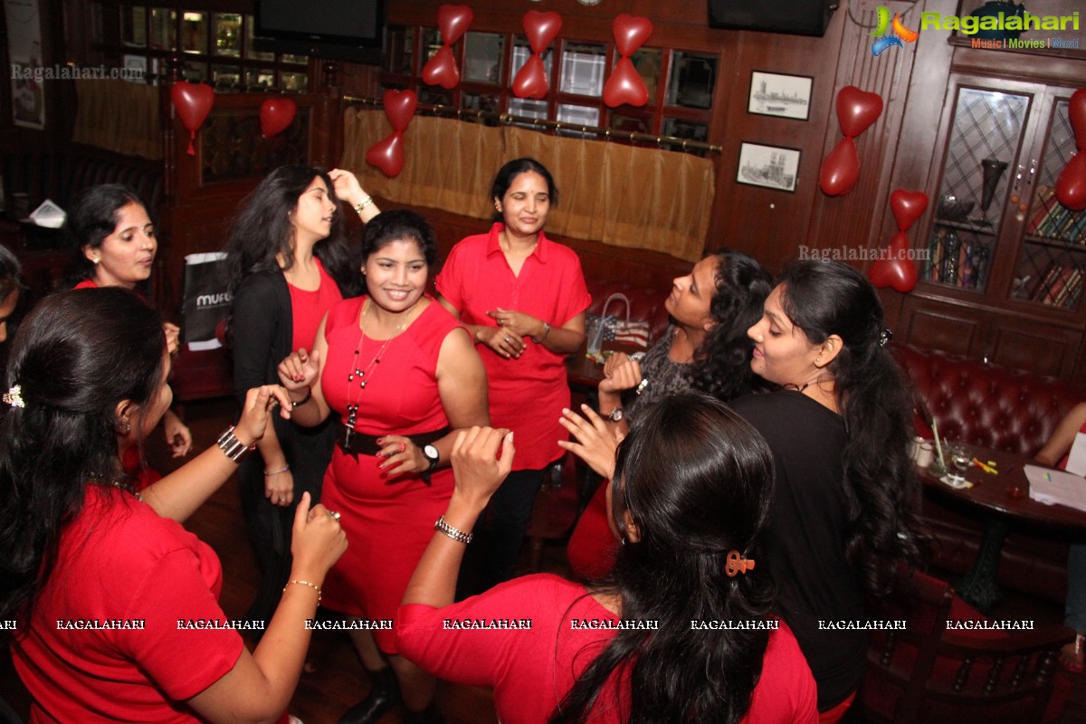 Pre-Valentine Bash by Meenu and Shruti at 10 D, Hyderabad