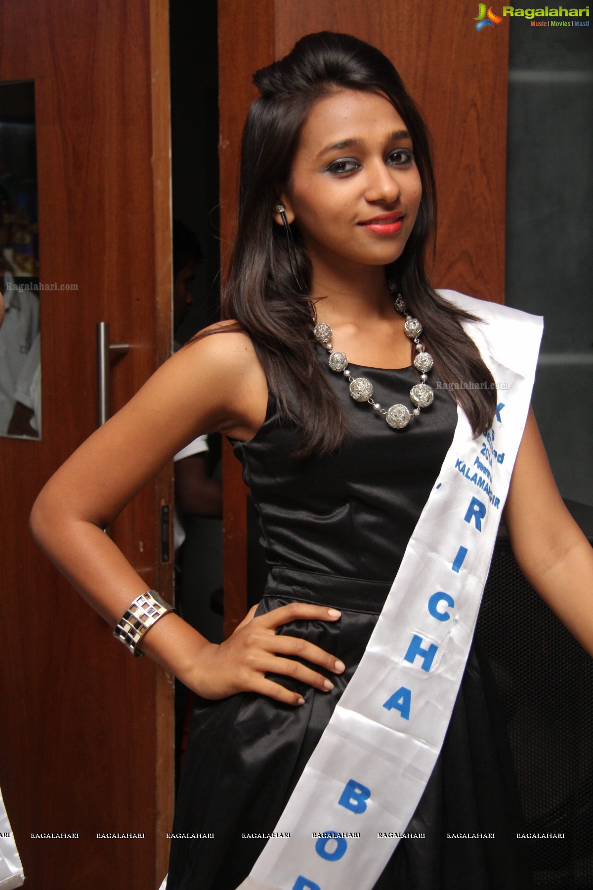 Miss Hyderabad Finalists 2014 at News Cafe, Hyderabad