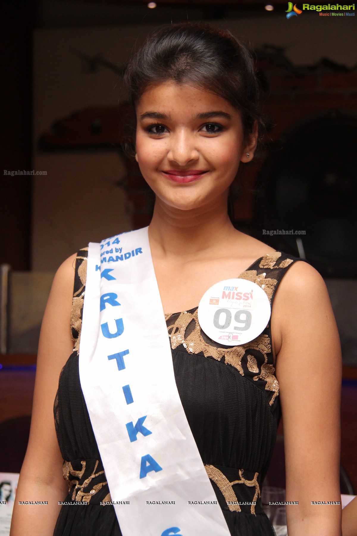 Miss Hyderabad Finalists 2014 at News Cafe, Hyderabad