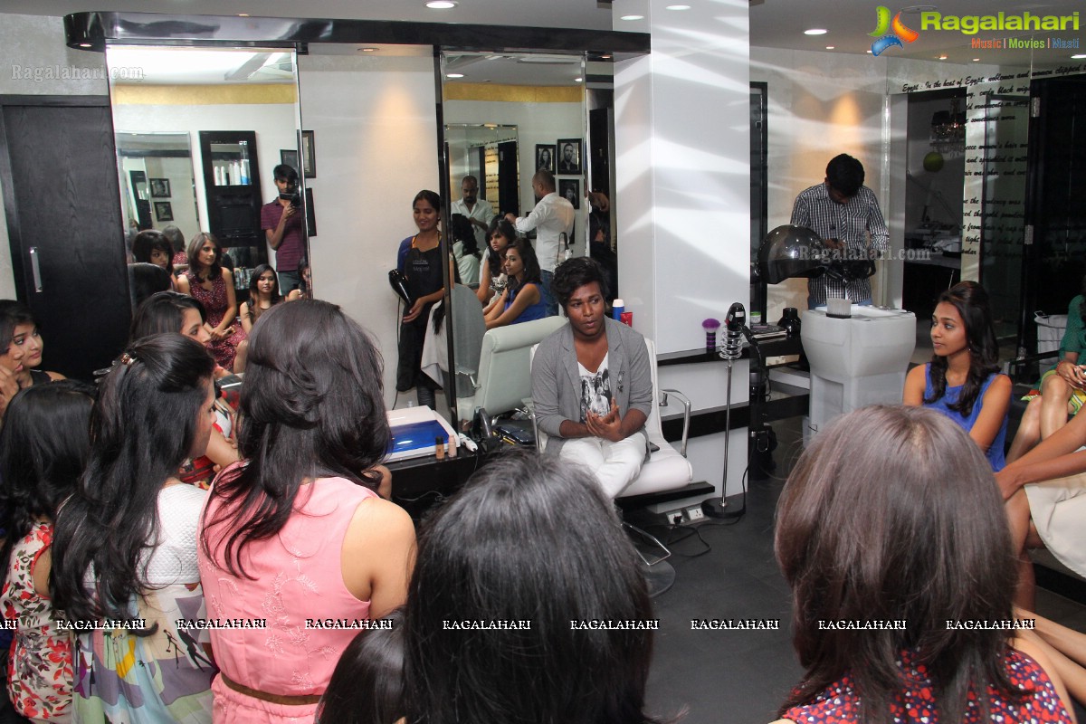 Make Up and Styling of Max Miss Hyderabad 2014 Finalists at Ashton Pierra