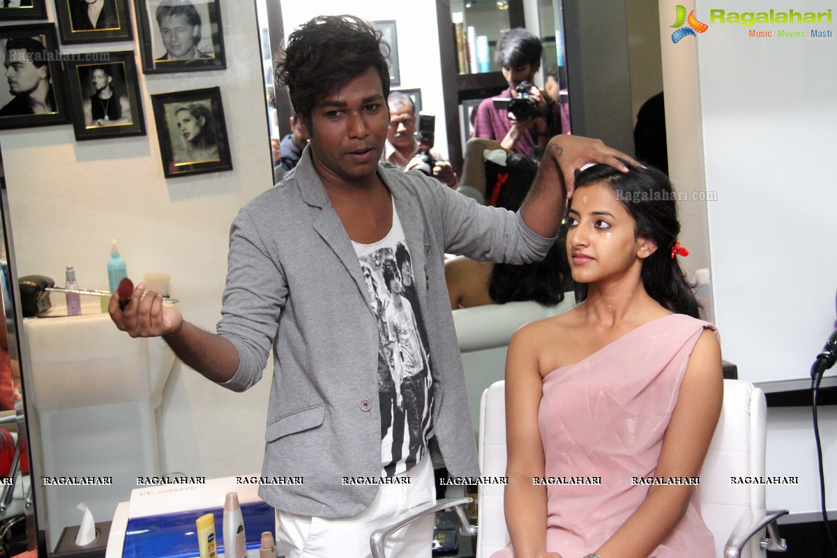 Make Up and Styling of Max Miss Hyderabad 2014 Finalists at Ashton Pierra