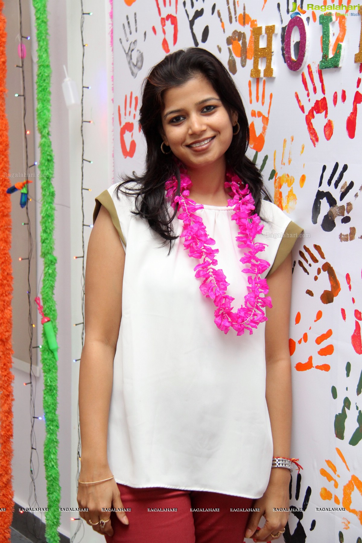 Shipra-Neha Holi Bash at Marigold, Hyderabad