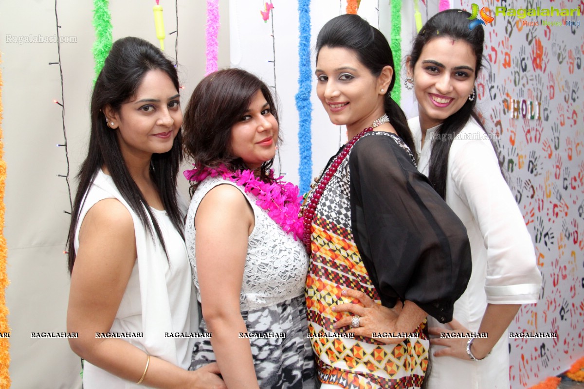 Shipra-Neha Holi Bash at Marigold, Hyderabad