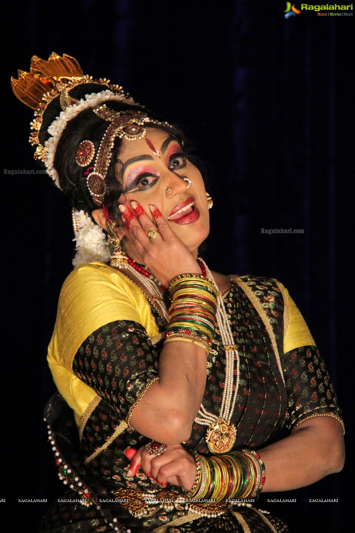 Kuchipudi Dance Drama 'Sri Krishna Parijatham' by Dr. Sobha Naidu