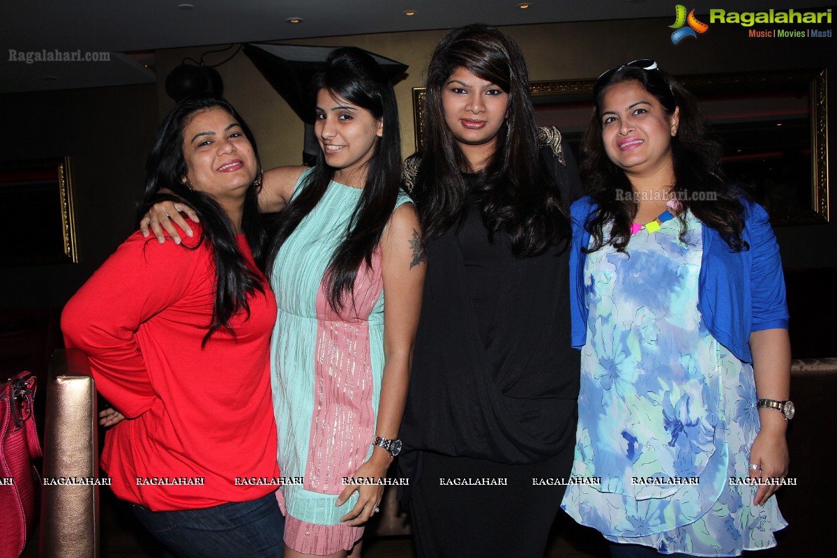 Stuti Kedia Birthday Party 2014 at Movida, Radisson Blu Plaza, Hyderabad