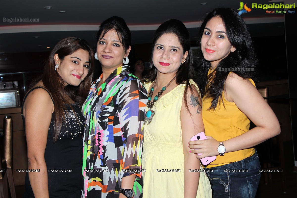 Stuti Kedia Birthday Party 2014 at Movida, Radisson Blu Plaza, Hyderabad