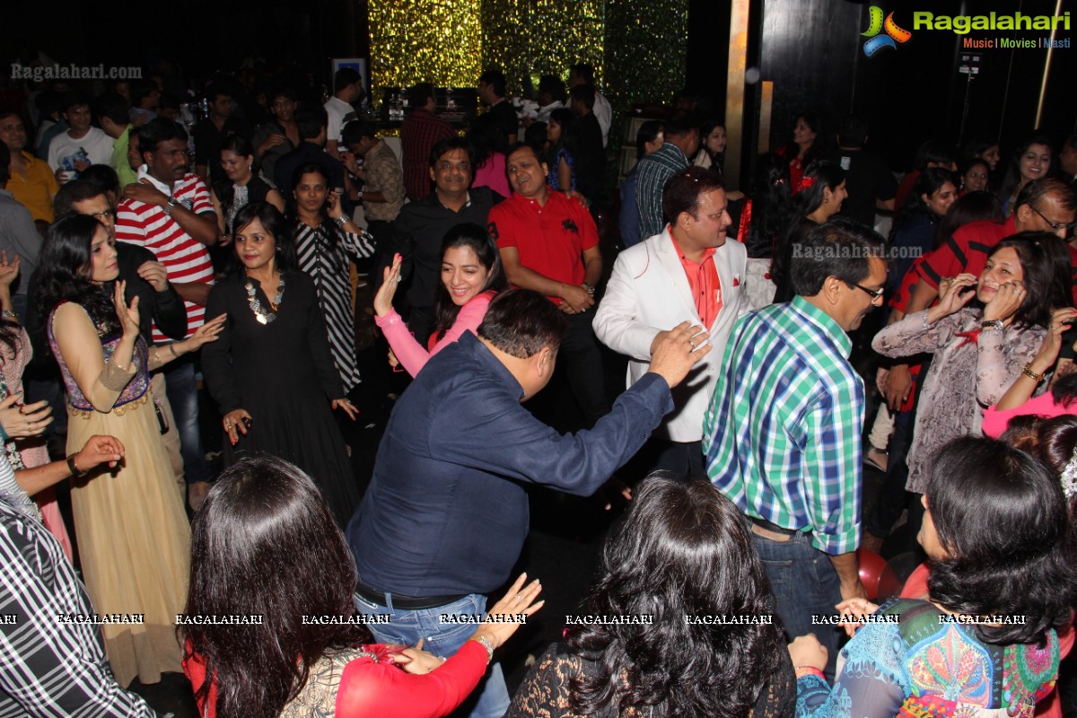 Subhash & Archana Gupta Silver Wedding Anniversary at Kismet