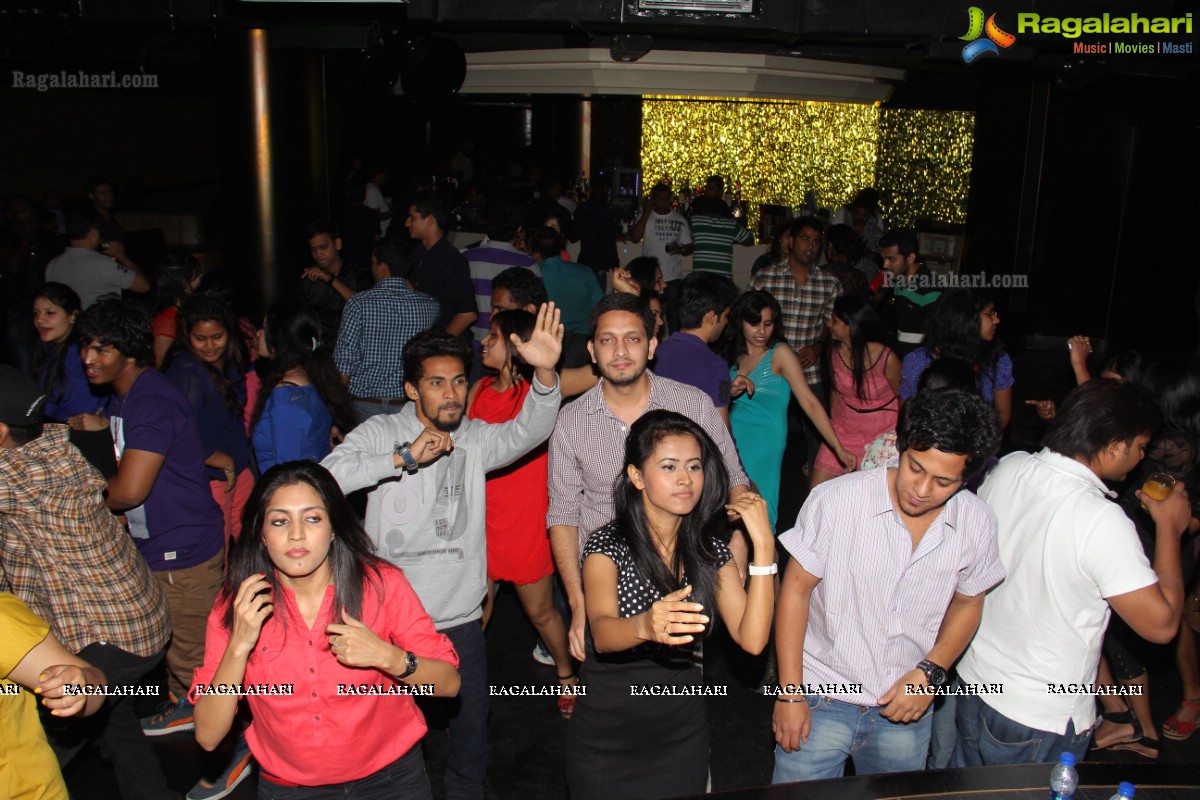 Suman Bung Birthday Bash 2014 at Kismet, Hyderabad