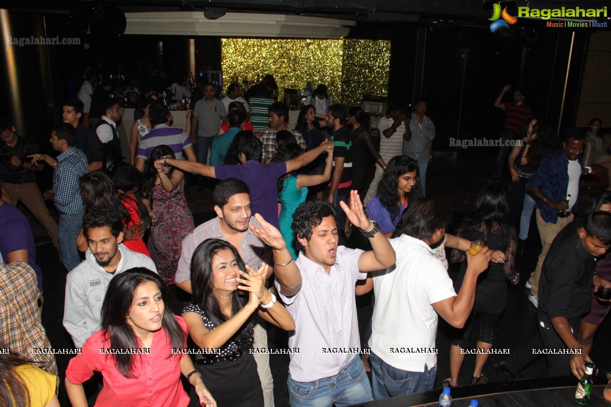 Suman Bung Birthday Bash 2014 at Kismet, Hyderabad