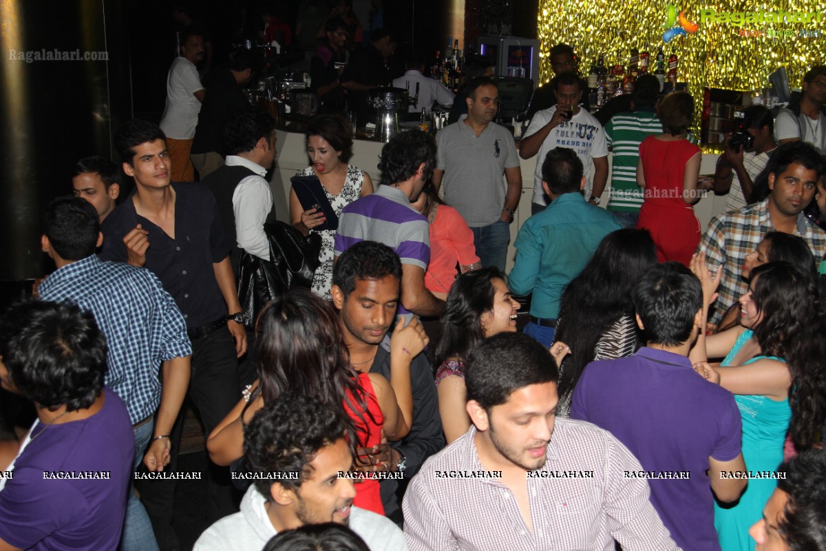 Suman Bung Birthday Bash 2014 at Kismet, Hyderabad