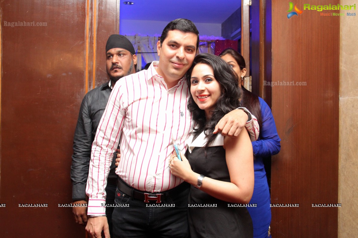 Tarun & Roshni Kataria Pre Wedding Bash