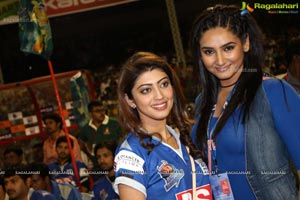 CCL4: Telugu Warriors Vs Karnataka Bulldozers