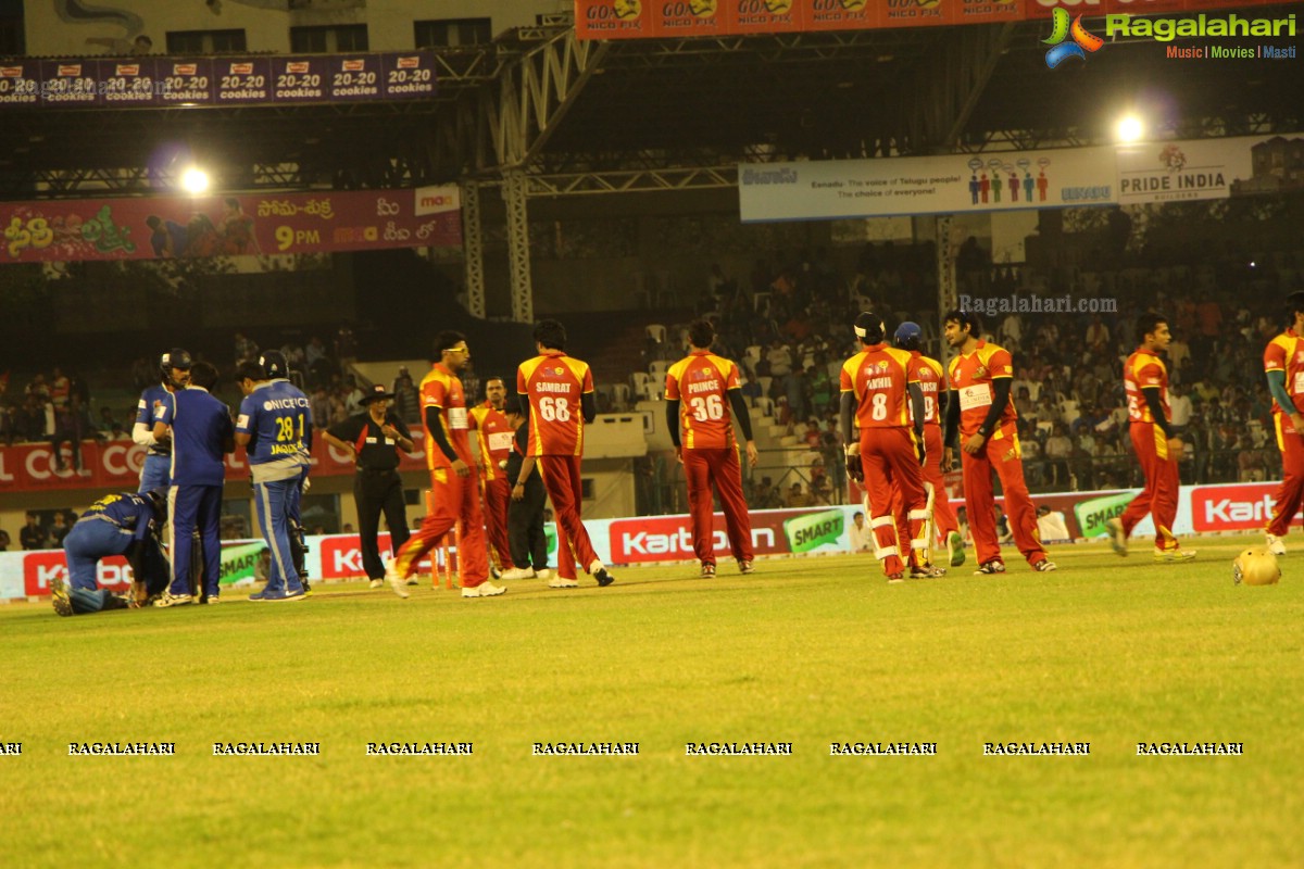 CCL4: Telugu Warriors Vs Karnataka Bulldozers (Set 2)