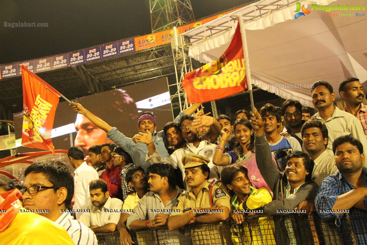 CCL4: Telugu Warriors Vs Karnataka Bulldozers (Set 2)