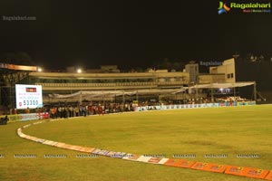 CCL4: Telugu Warriors Vs Karnataka Bulldozers