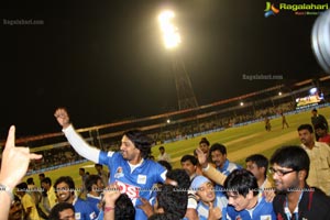 CCL4: Telugu Warriors Vs Karnataka Bulldozers