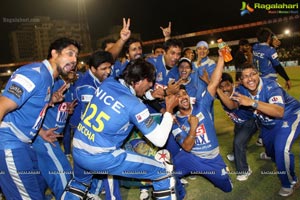 CCL4: Telugu Warriors Vs Karnataka Bulldozers