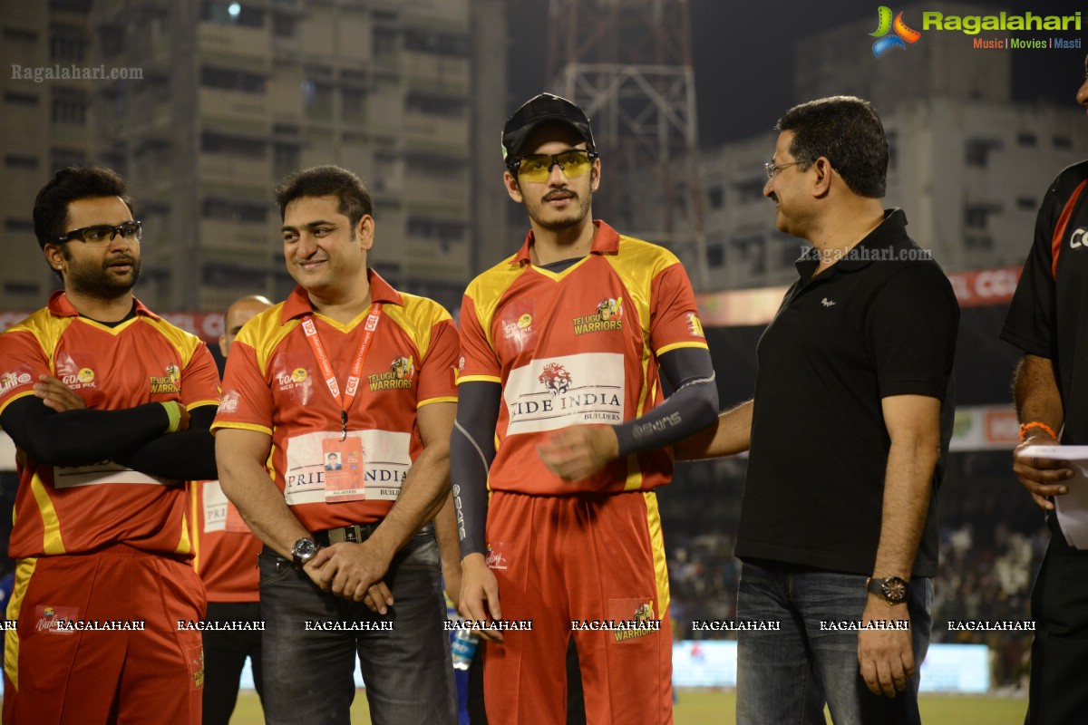 CCL4: Telugu Warriors Vs Karnataka Bulldozers (Set 2)