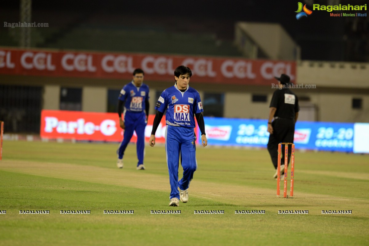 CCL4: Telugu Warriors Vs Karnataka Bulldozers (Set 2)