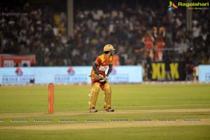 CCL4: Telugu Warriors Vs Karnataka Bulldozers