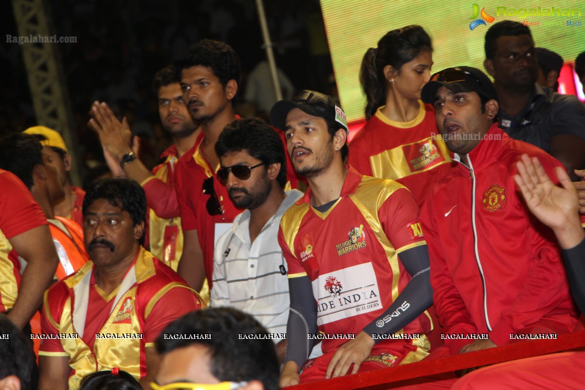 CCL4: Telugu Warriors Vs Karnataka Bulldozers (Set 2)