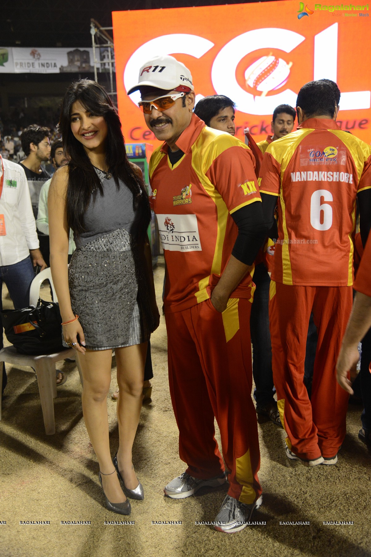 CCL4: Telugu Warriors Vs Karnataka Bulldozers (Set 2)