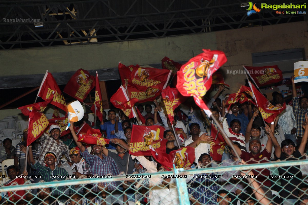 CCL4: Telugu Warriors Vs Karnataka Bulldozers (Set 2)
