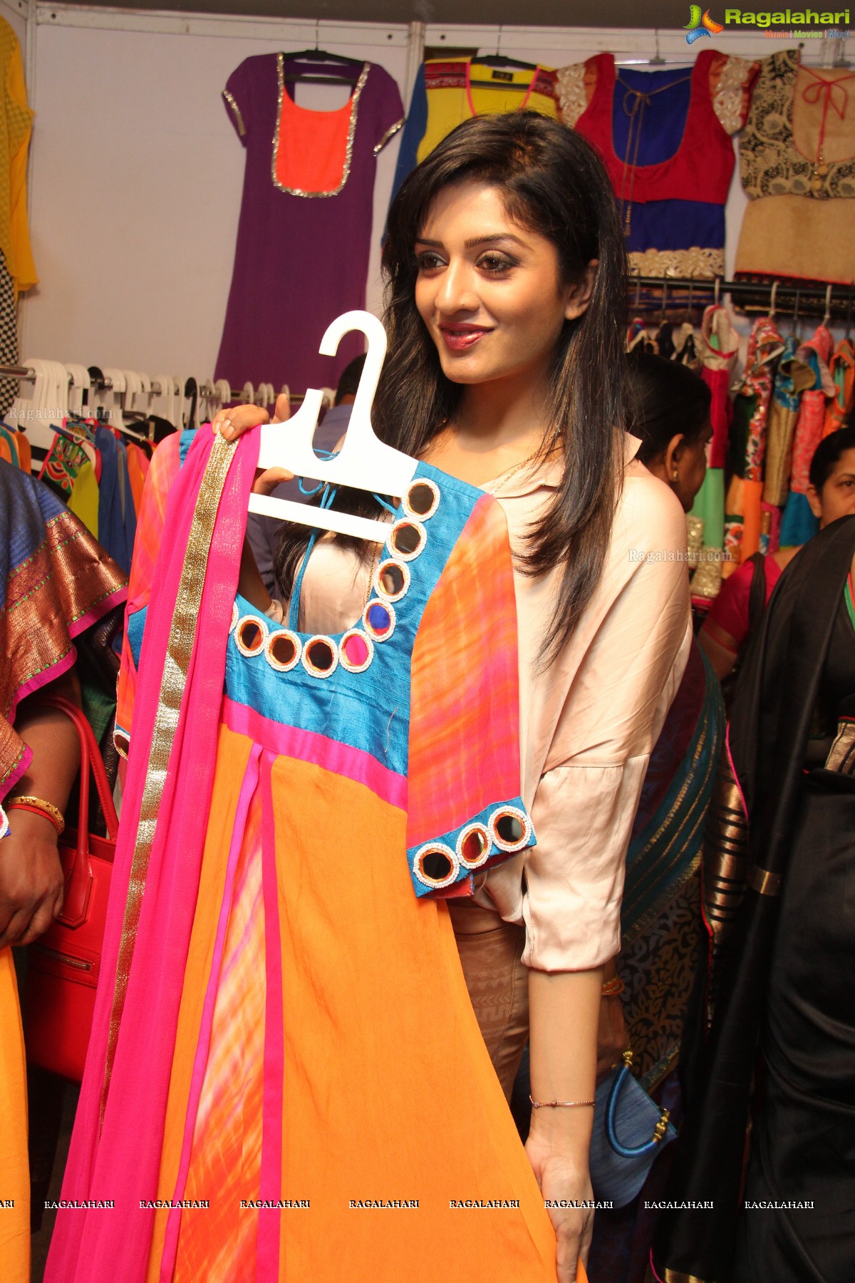 Vimala Raman Launches Trendz Exhibition 