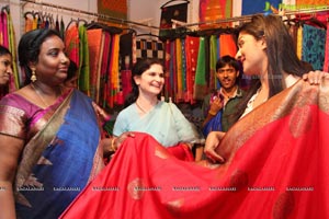 Vimala Raman launch Trendz Exhibition