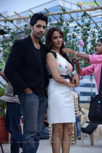 Dongata Lakshmi Manchu Adivi Sesh