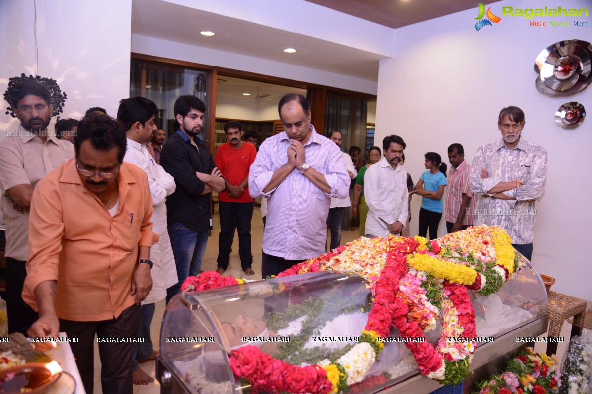 Celebs pay homage to Dr. D. Ramanaidu