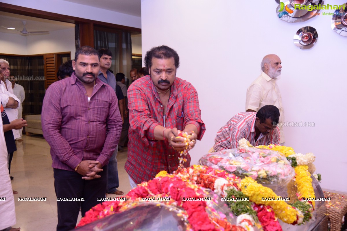 Celebs pay homage to Dr. D. Ramanaidu