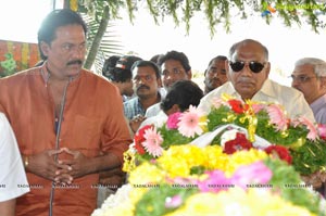 Ramanaidu Last Rites Photos