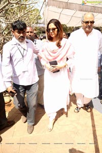 Ramanaidu Last Rites Photos