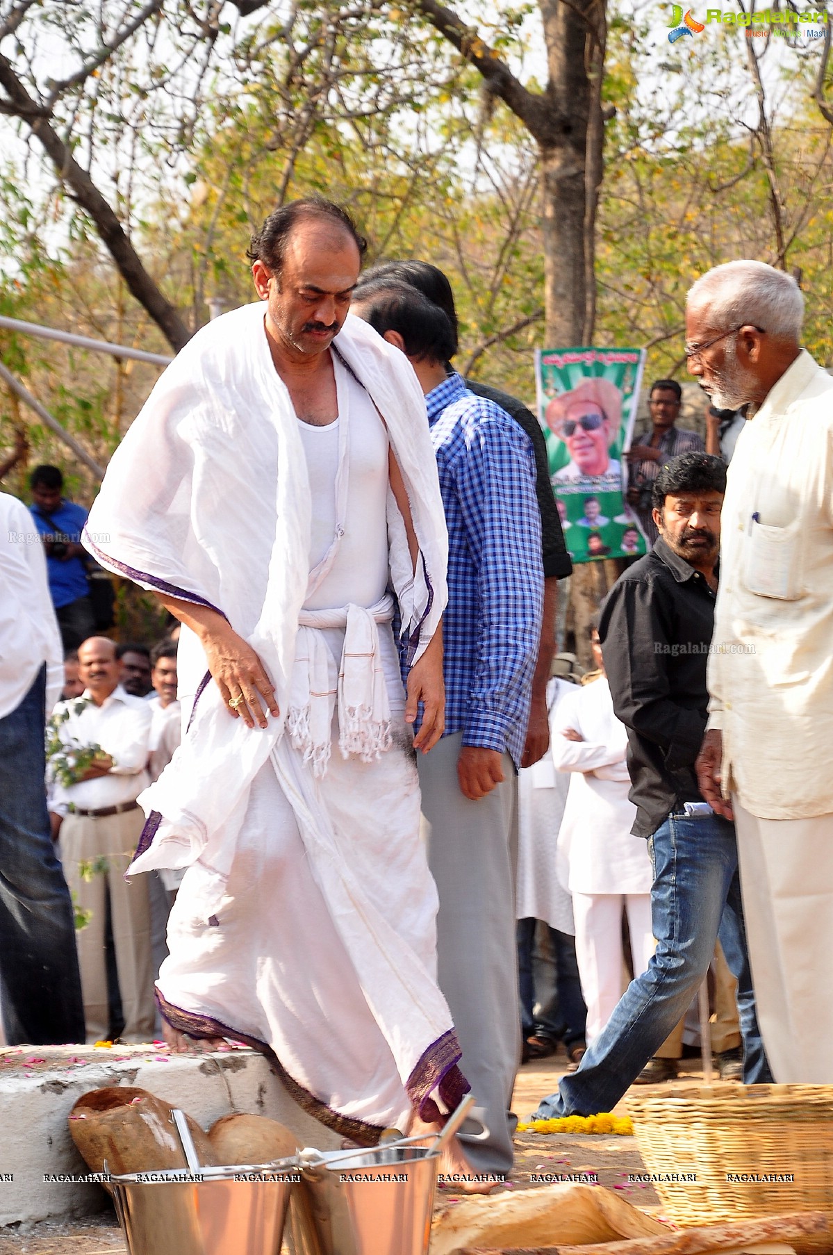 Last Rites of Dr. D. Ramanaidu