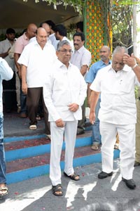 Ramanaidu Last Rites Photos