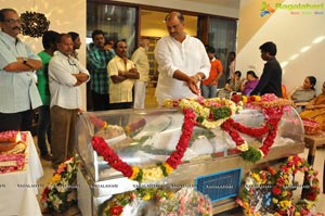 Ramanaidu Last Rites Photos