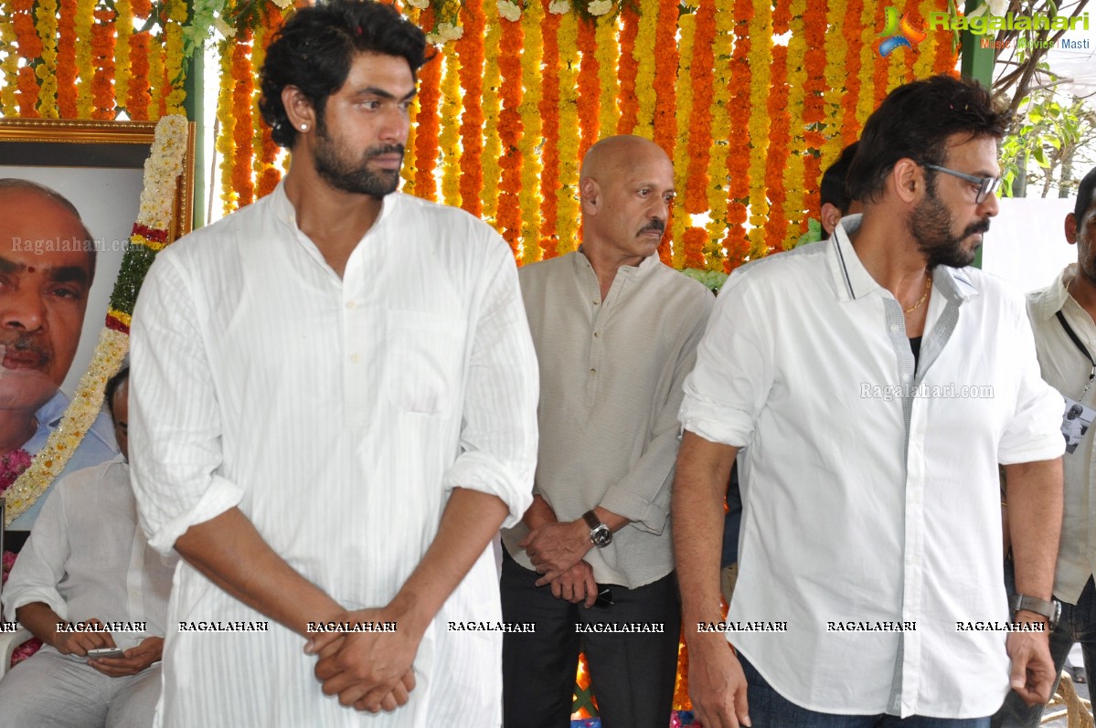 Last Rites of Dr. D. Ramanaidu