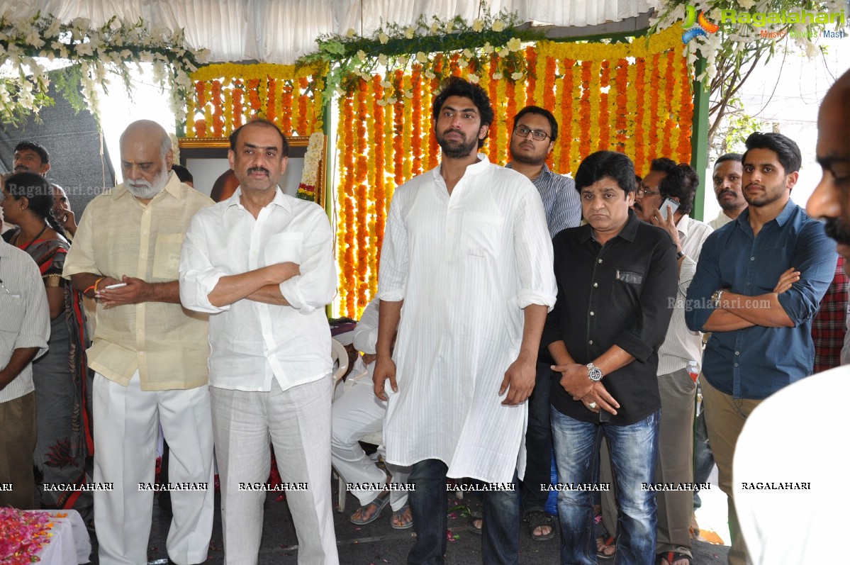 Last Rites of Dr. D. Ramanaidu