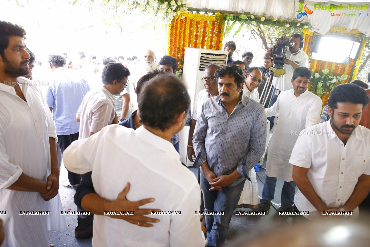 Last Rites of Dr. D. Ramanaidu