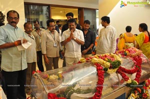 Ramanaidu Last Rites Photos