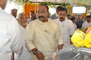 Ramanaidu Last Rites Photos