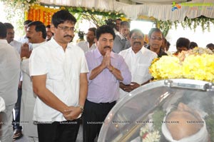 Ramanaidu Last Rites Photos